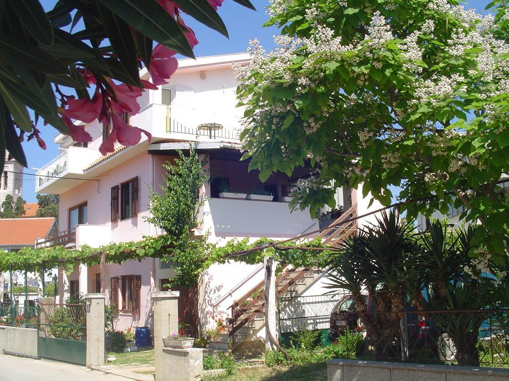 Apartments Ana&Neso Pakostane Luaran gambar