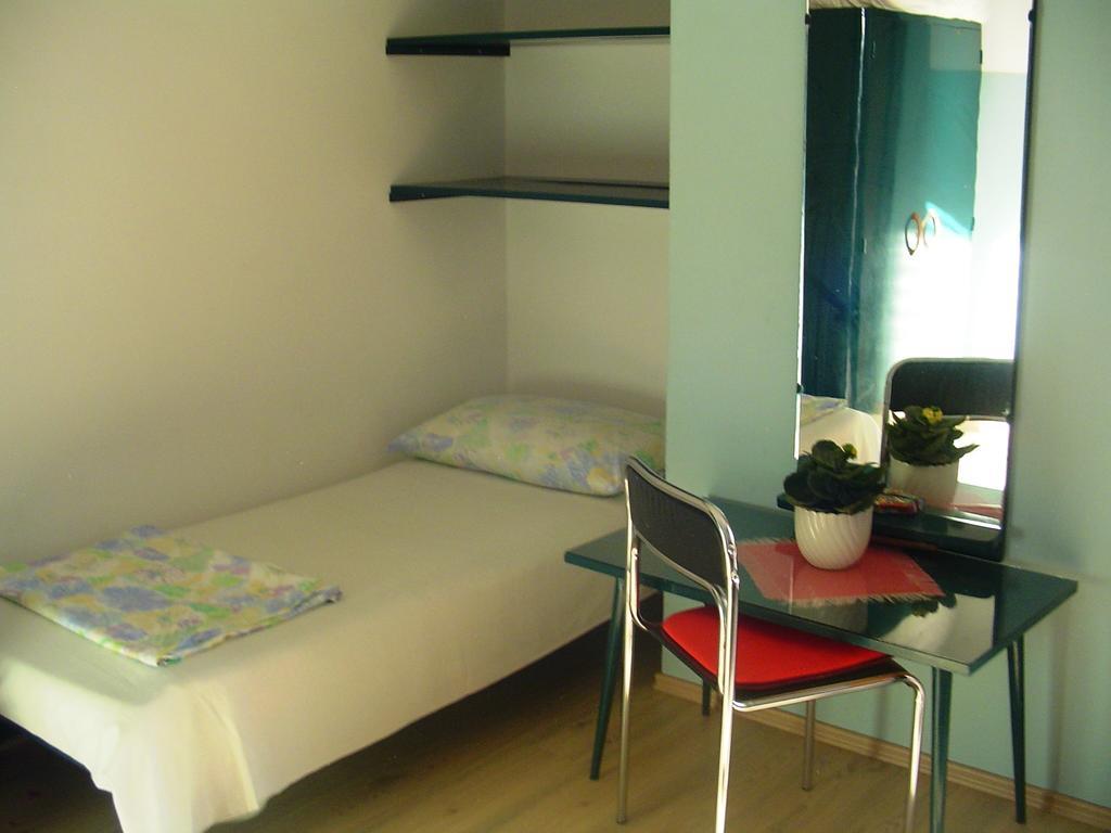 Apartments Ana&Neso Pakostane Bilik gambar
